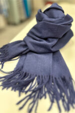 Sky Cashmere Schal mit Fransen