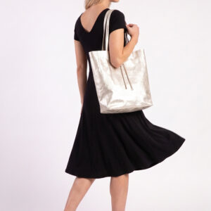 Lilian Black Back