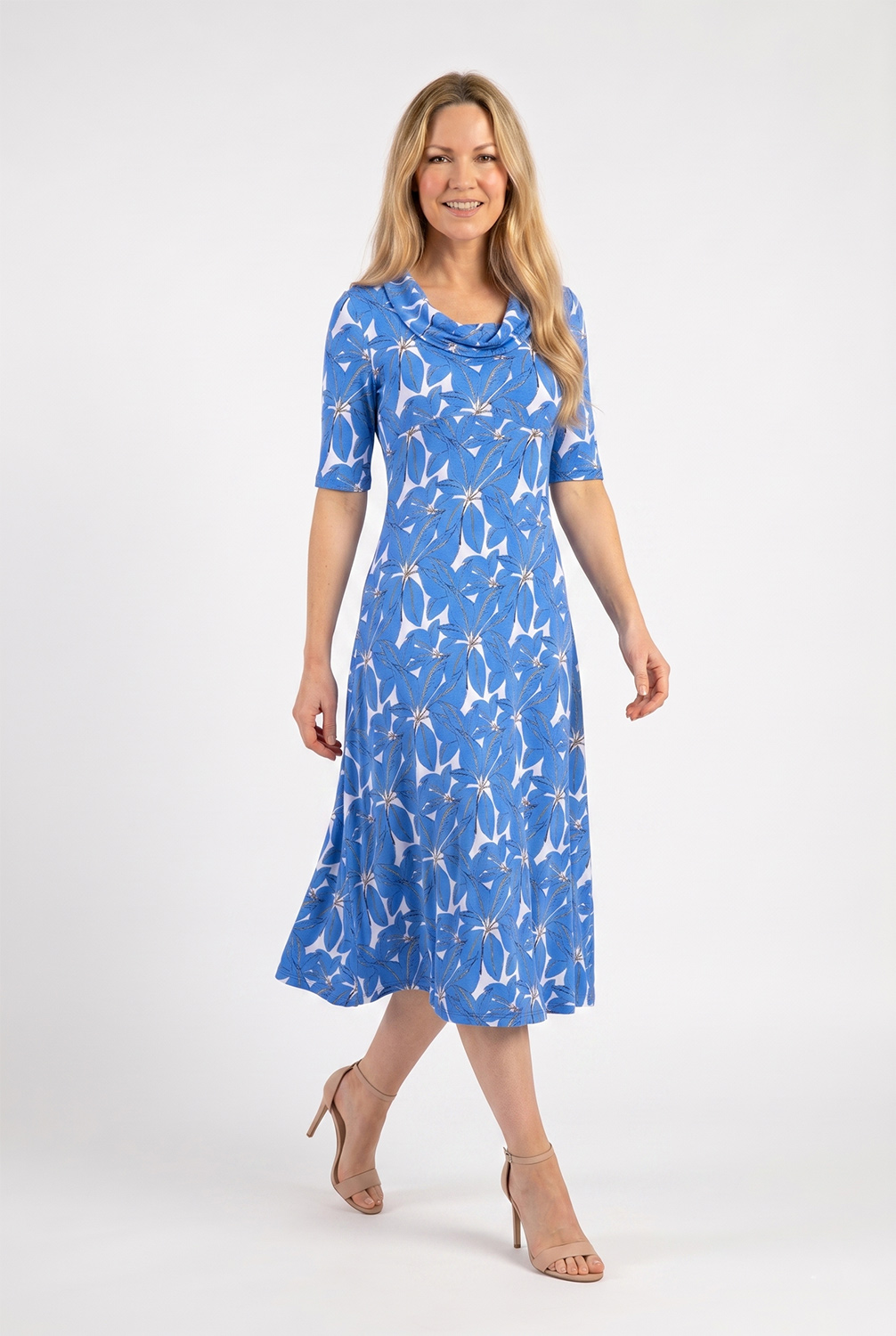 Merle SophieBlue front