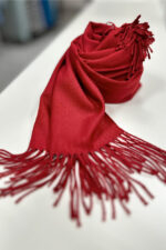 Leichter Schal mit Cashmere und Wolle