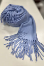 Leichter Schal mit Cashmere und Wolle